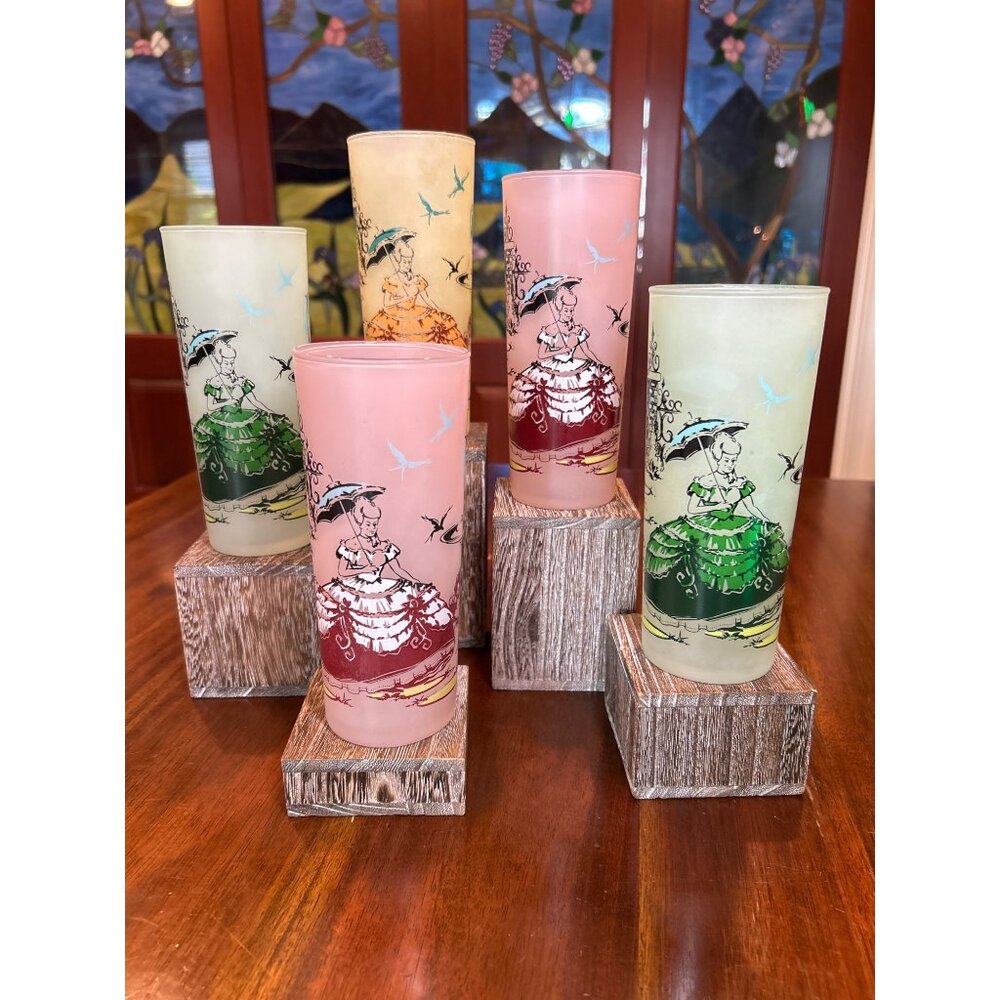 Vintage Southern Belle Frosted Tom Collins Cocktail Glasses.